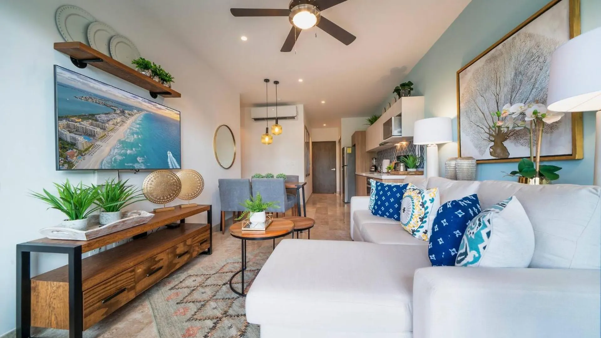 2 Bedroom Condo At Ipana Condos - Pool - Gym - Business Center - Indigo Playa del Carmen